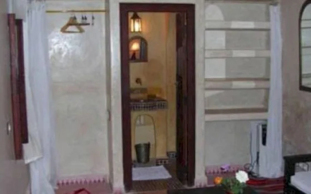Riad Charik