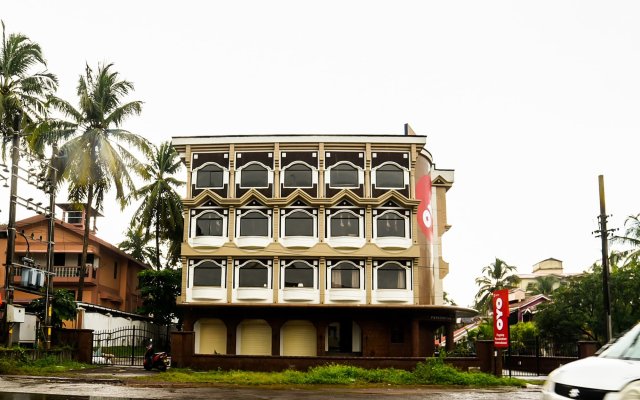 Oyo 16096 Flagship Purushottam Hotel Mapusa