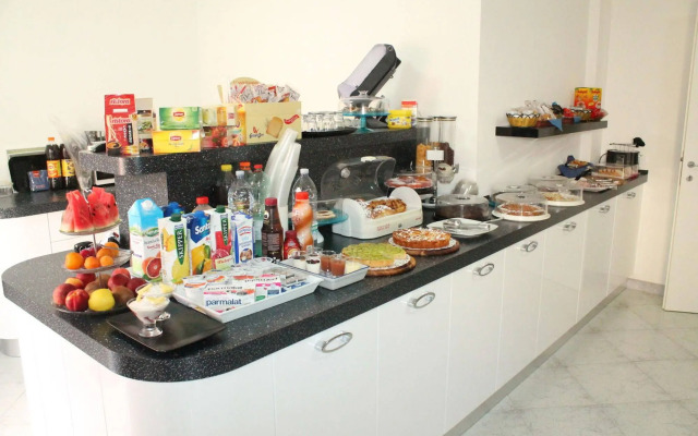 Bed and Breakfast Brezza Marina e Ristorante Shoreline
