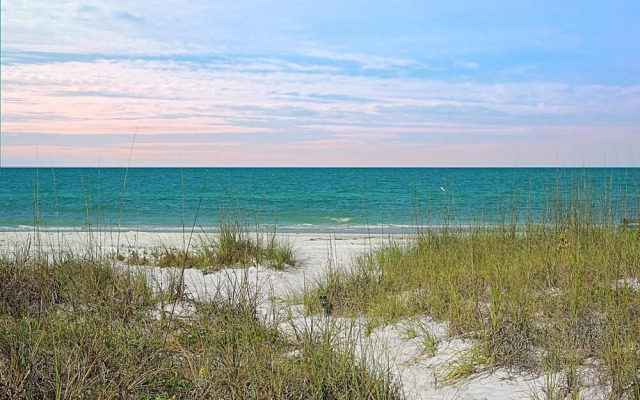 St Pete Beach 3-bedroom Bungalow 3606