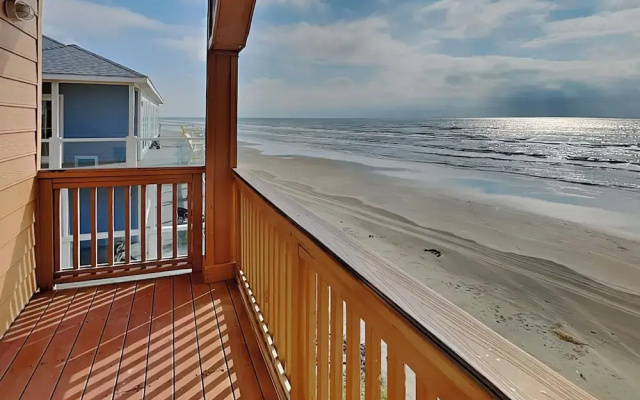 Paradise At Last by Ryson Vacation Rentals