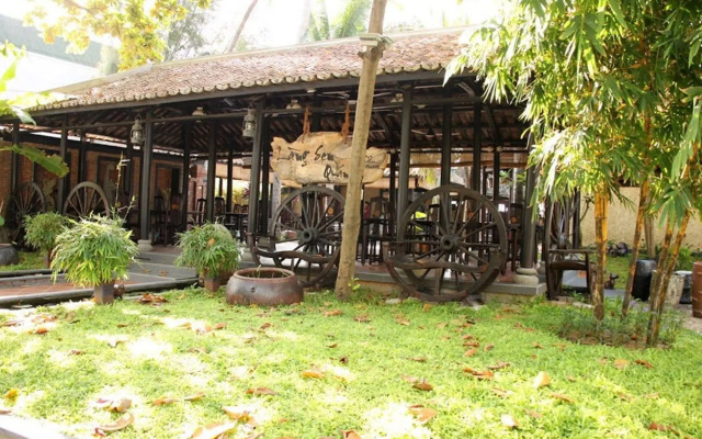 Lotus Village Resort Mui Ne
