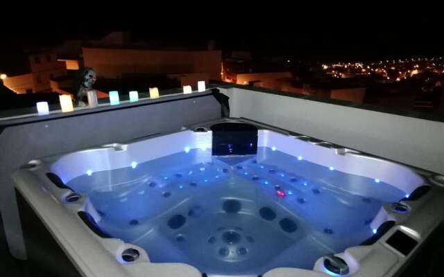 Tree Bedroom Apartament Near Santa Cruz