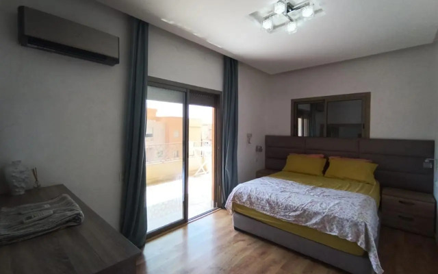 Superbe appartement en résidence avec piscine