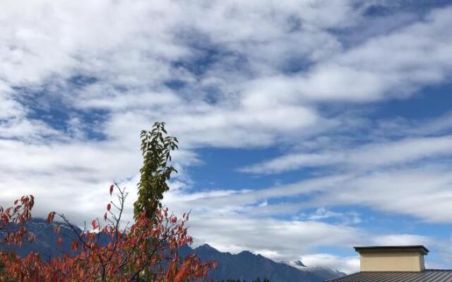 The Remarkable Terrace at 604 the Beacon