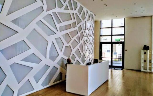 110 sqm Luxury Apartment On The Sea