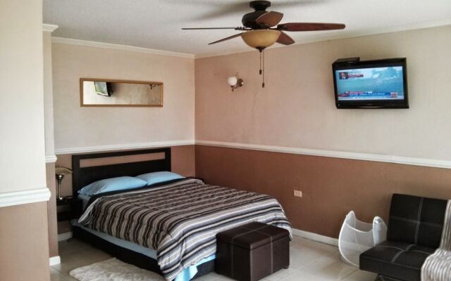 Signature's 21 Guest Apartments