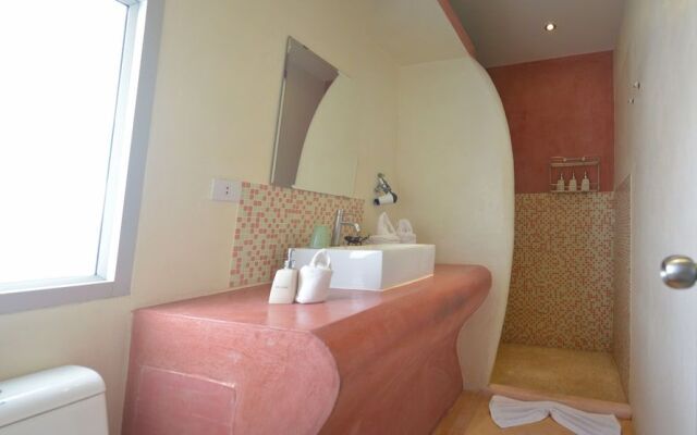 Le Divine Comedie Beach Resort