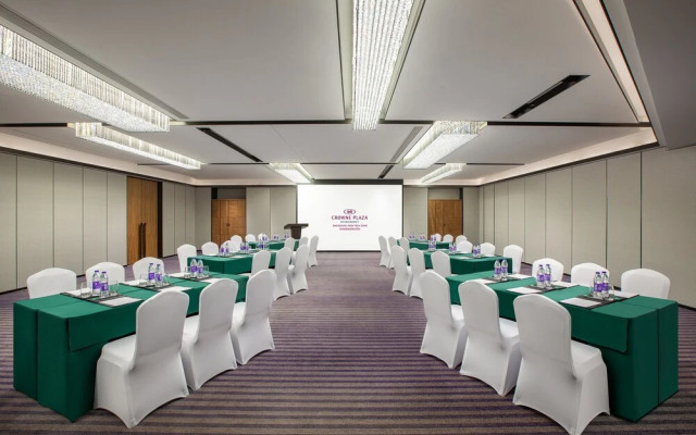 Crowne Plaza Zhengzhou High Tech Zone by IHG