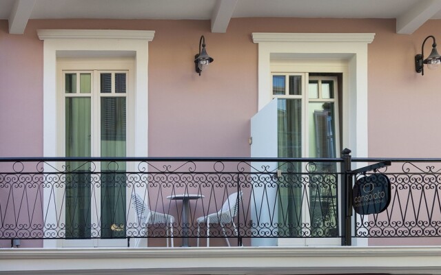 Consolato Boutique