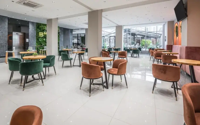 Signature BM Hotel Durres & Beach