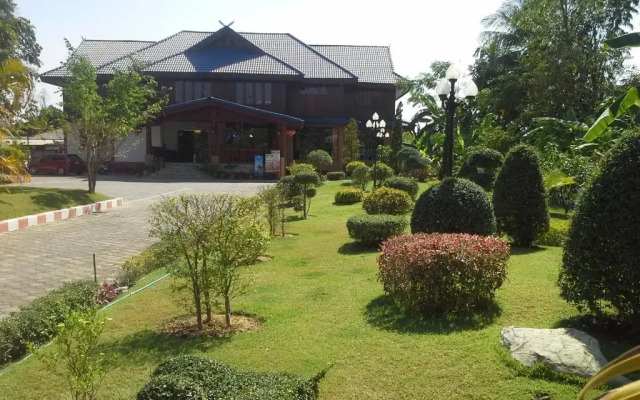 Suandarbporn Resort Mae Sot
