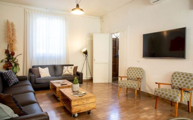 Dimora 16 Rooms & Garden