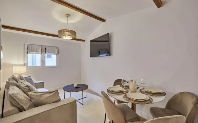 Superb Apartment in the Heart of Paris