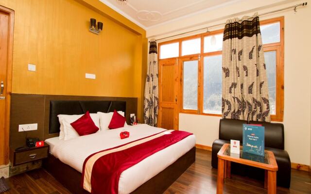 OYO 4719 Hotel WhitePod Manali