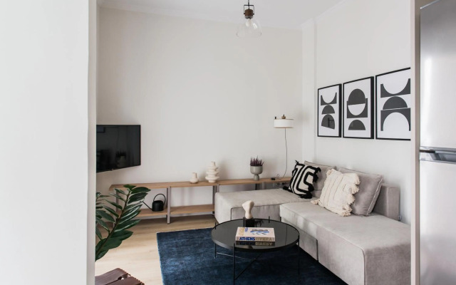 Pristine 1BR Apartment in Ampelokipoi Area by UPSTREET