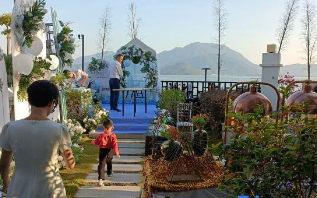 West Lafayette seaview Inn