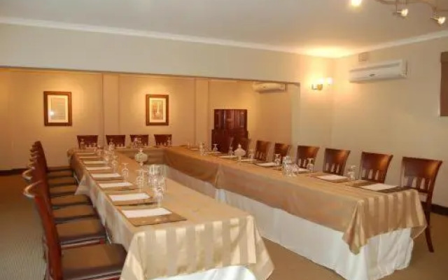 Valley Lodge