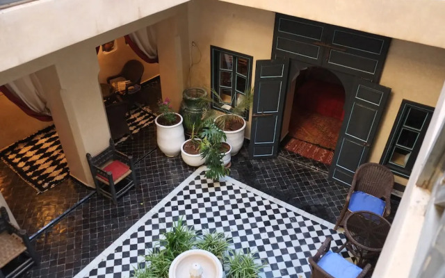 hotelImage