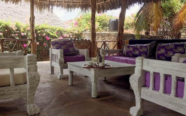 Room in Villa - Giulia Patio House Watamu