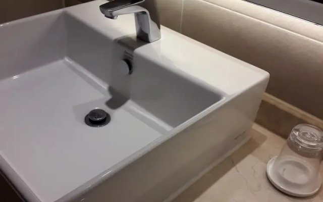 Jinju Dong Bang Hotel