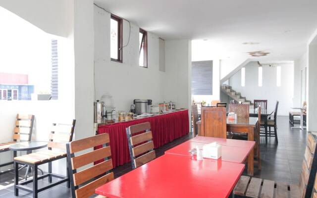 Airy Syariah Palangka Rajawali KM 2.5 Palangkaraya