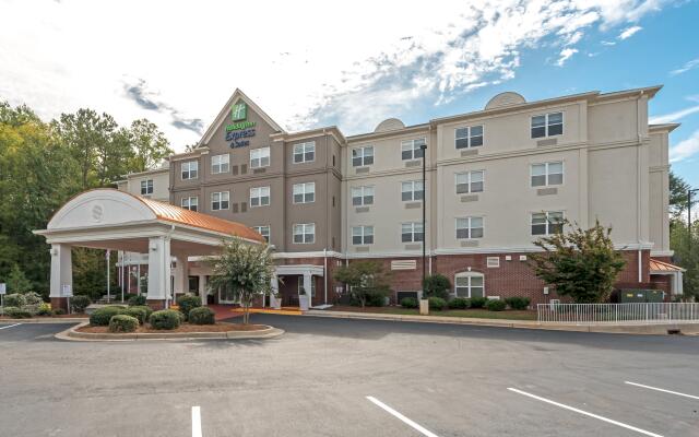 Holiday Inn Express & Suites Lagrange I-85, an IHG Hotel