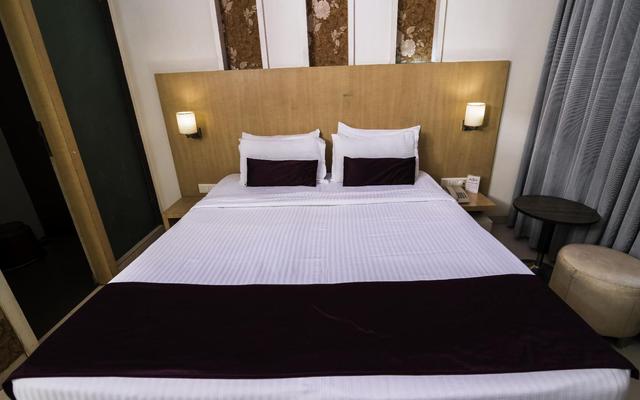 Hotel Monarch Guestline in MIDC Rabale, Navi Mumbai