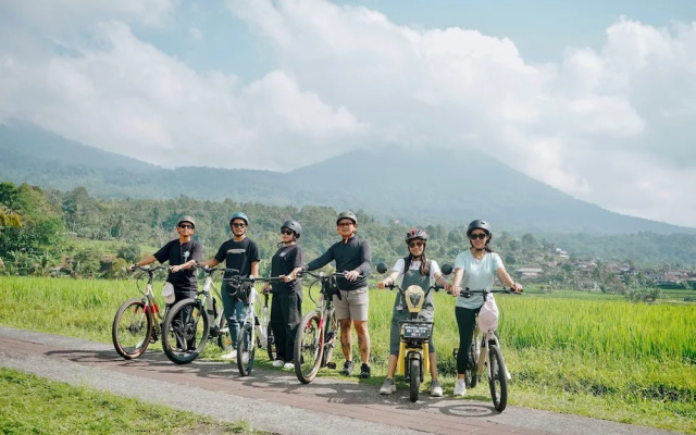 Bhuana Agung Villa & Restaurant