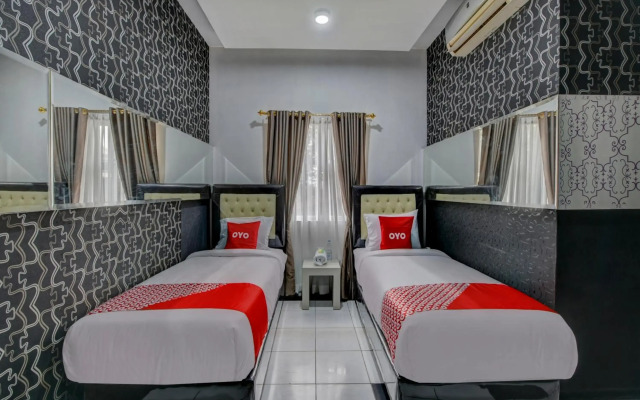 Super OYO 4010 Zaara Guest House Syariah