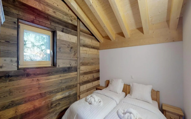 5-bedroom Apartment in Veysonnaz