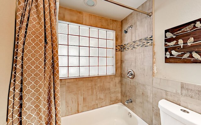 2310 Bradford Street Home