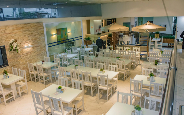 Hotel San Gabriel