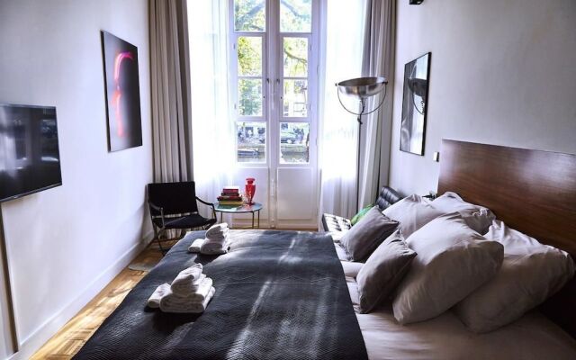 Downtown Room In Canal District