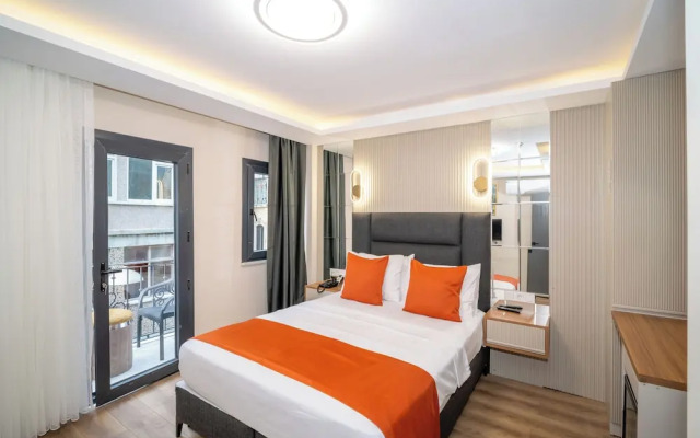 Отель Robin Hotel