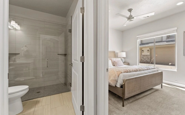 Southern Utah Adventure Gateway 6 Bedroom Townhouse