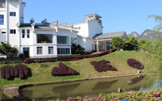 Qingzhu Hotel