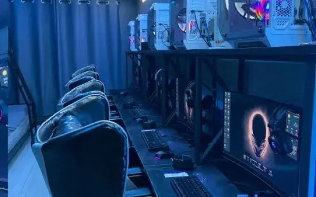 Minyuming E-sports Apartment