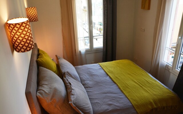 Be our Guests in Nice Port Bonaparte