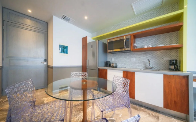 Jojo - 1 Bedroom Condo At Singular Joy