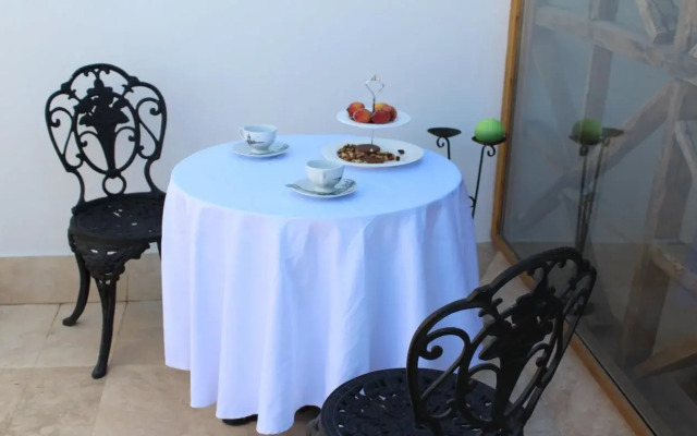 pedieos guest house