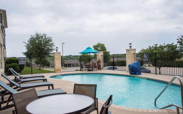 Best Western Plus Killeen/Fort Hood Hotel & Suites