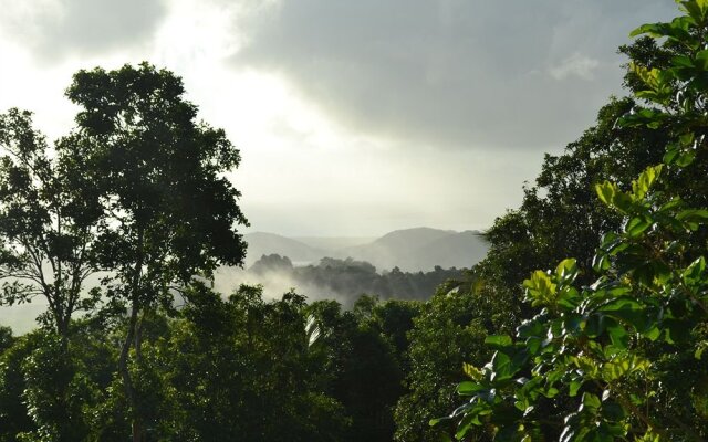 El Hotelito at The Rainforest Experience Farm