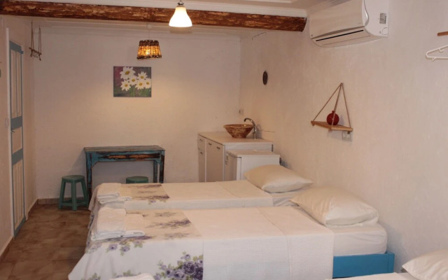 Agapi Guesthouse