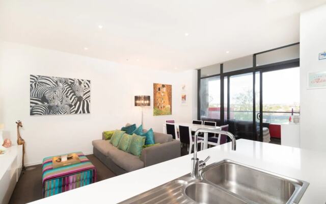 Modern 1 Bedroom Apartment in Richmond