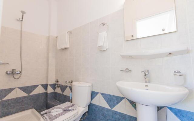 Sunny Days Hotel Fira Santorini