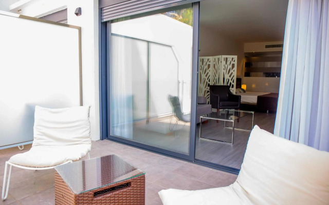 BLUESEA Dimona Suites