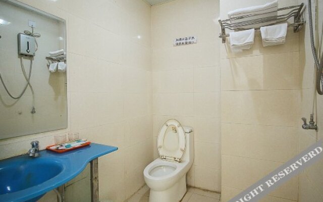 Dongcun Hotel