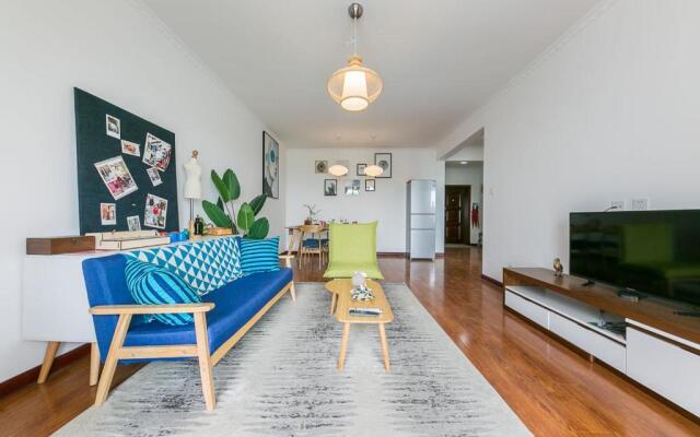 Xi’an NewTown·North Passenger Station· Locals Apartment 00125860