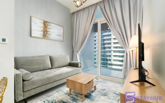 Stunning 1BR Apt in Business Bay